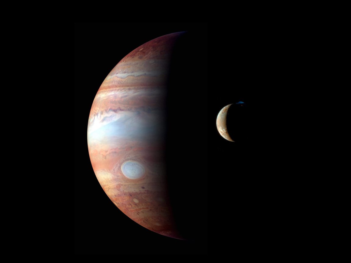 Jupiter and Io close-up - XGA+ wallpapers in 1152x864 resolution