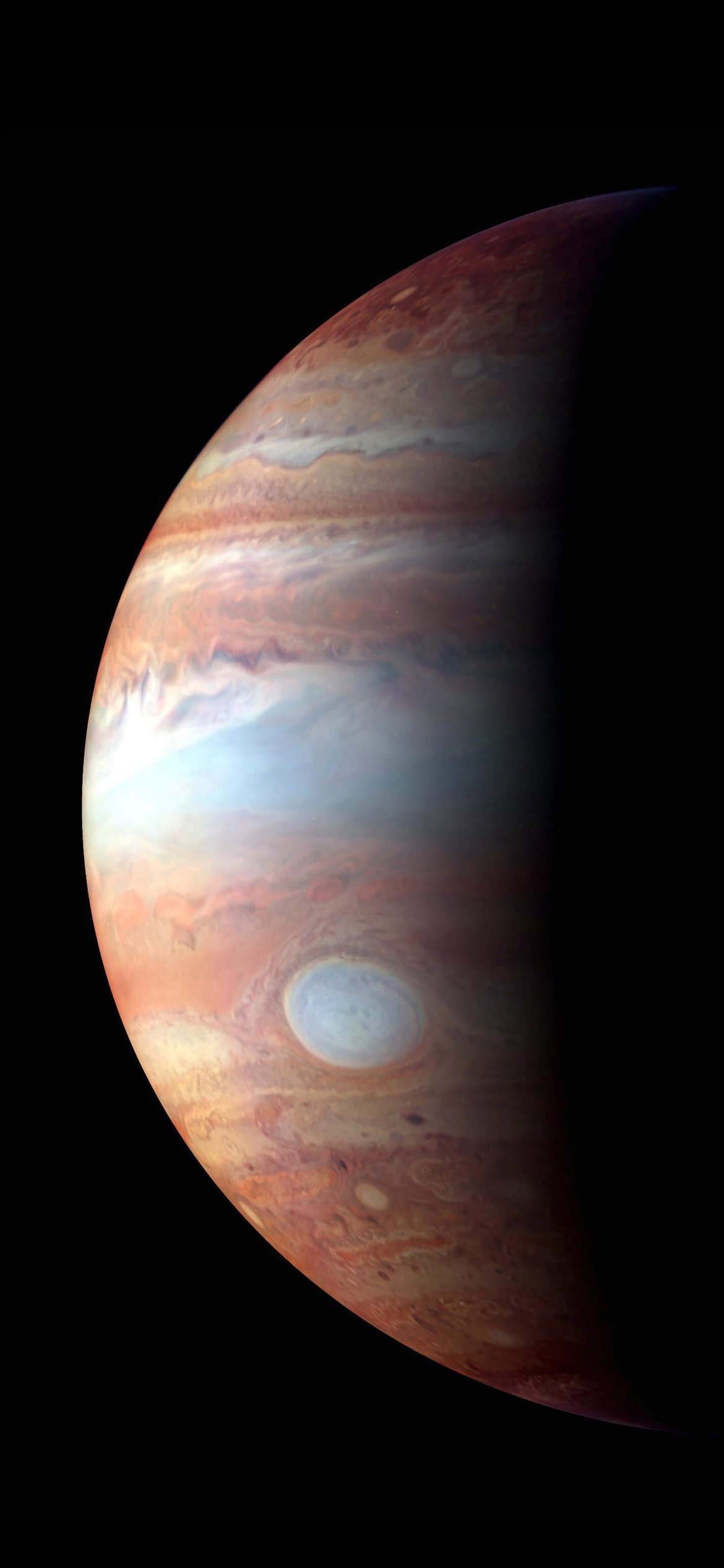 Jupiter and Io close-up - Wallpapers for iPhone 12 Pro/13 Pro/14 in 1170x2532 resolution