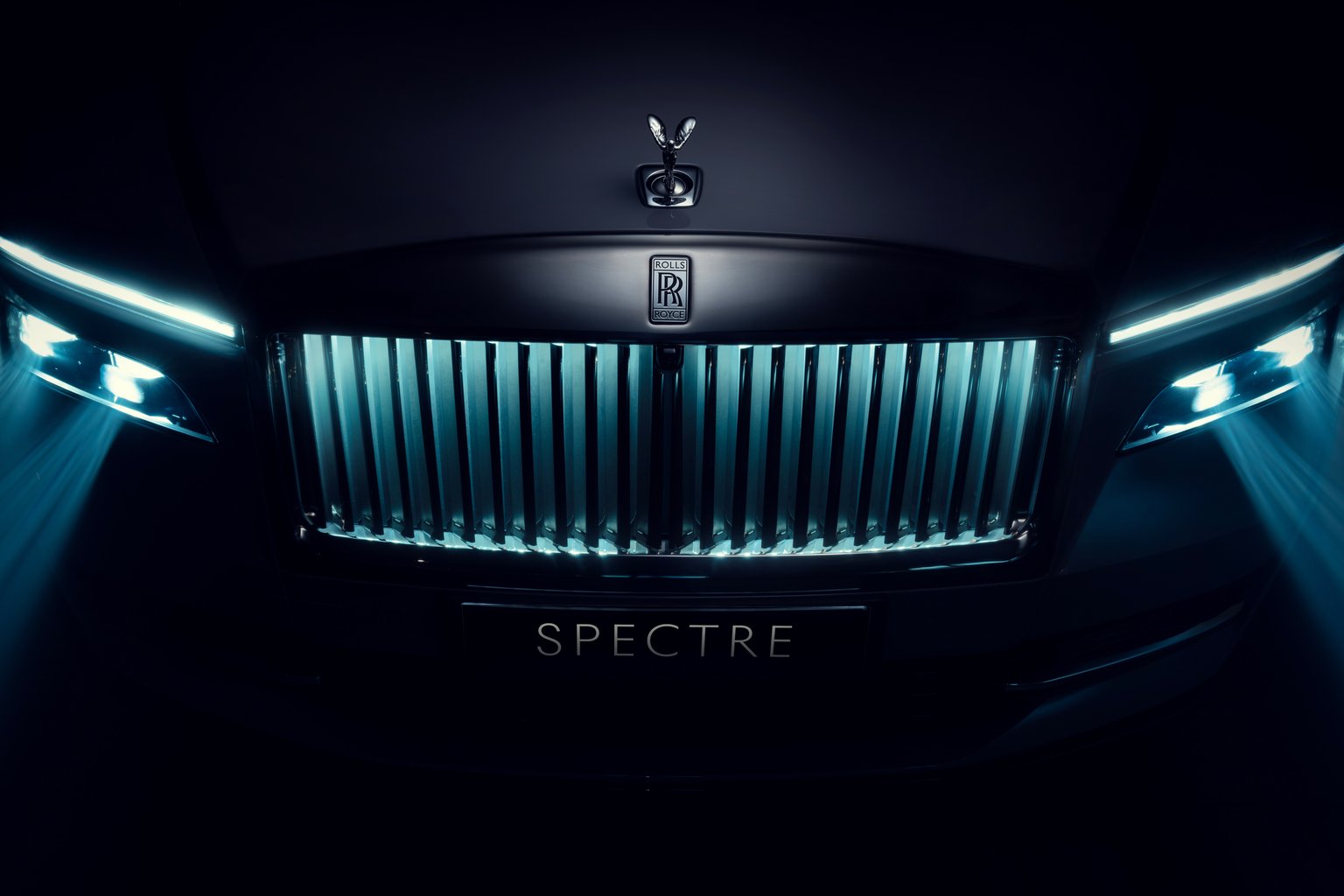 Rolls-Royce Spectre в темноте спереди - Microsoft Surface 12.4″ обои в разрешении 1536x1024
