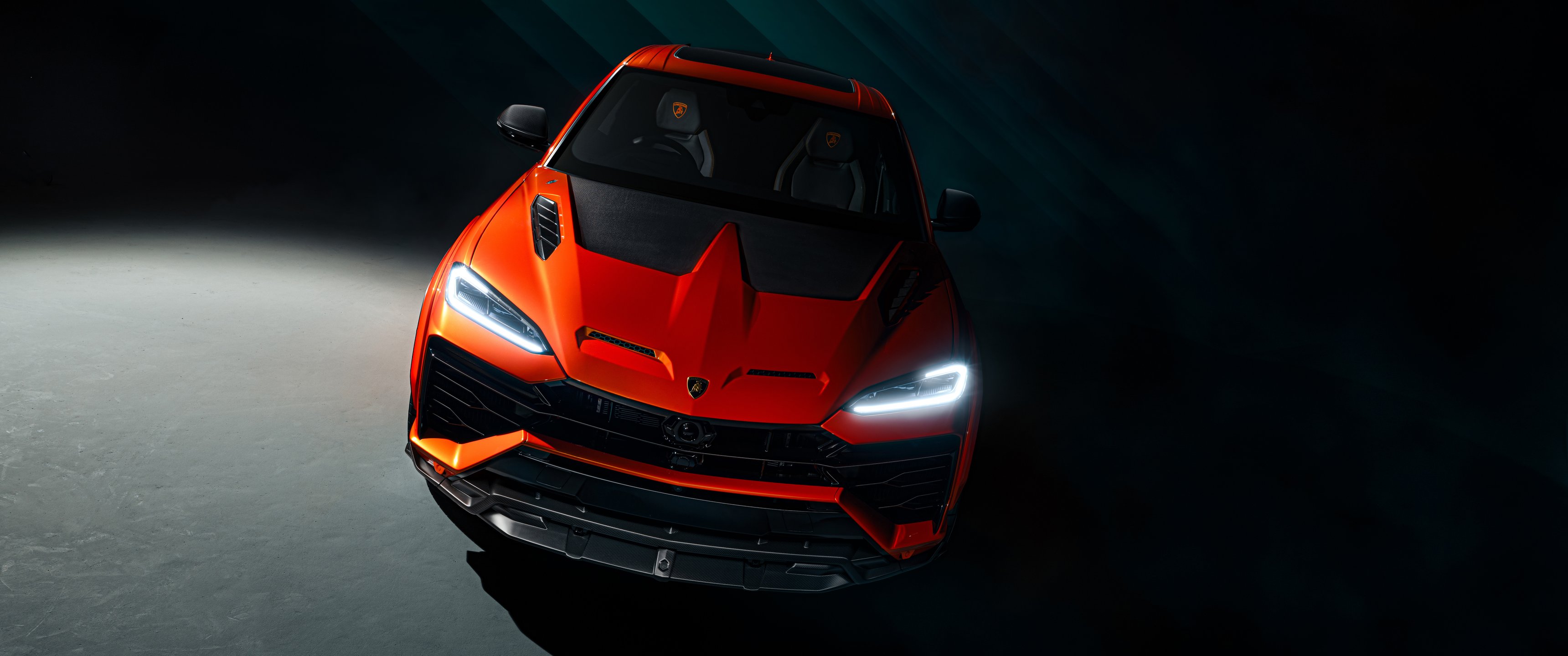 Orange Lamborghini Urus SE with Carbon Kit - UltraWide 21:9 wallpapers in 3440x1440 resolution