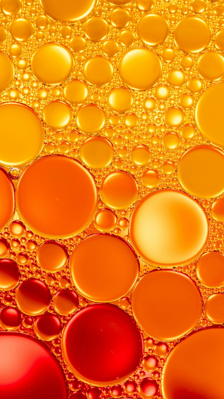 Macro Orange and Red Bubbles - Wallpapers for iPhone 6/6S/7/8/SE2/SE3 in 750x1334 resolution