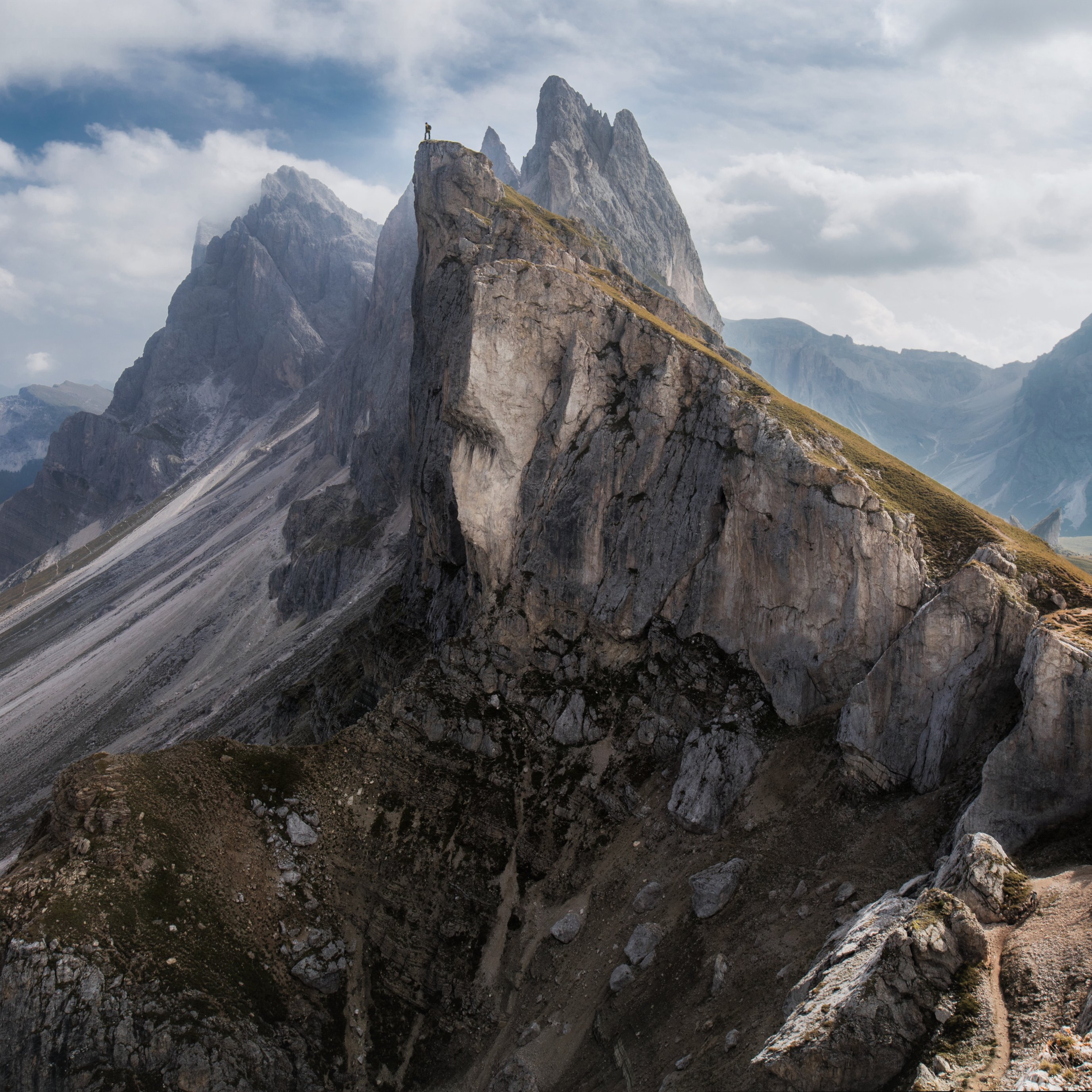 Monte Seceda in the Dolomites - Wallpapers for iPad Pro 13″ in 2752x2752 resolution