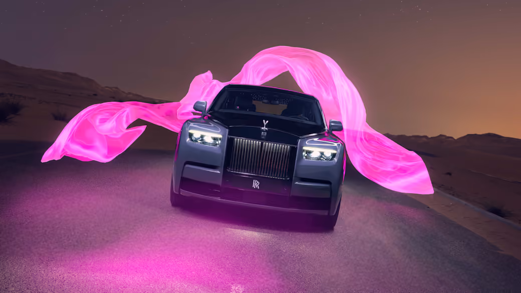 Rolls-Royce Phantom VIII вид спереди - Обои для iPhone 18 Pro/18/17 Pro/17/16 Pro в разрешении 1206x2622