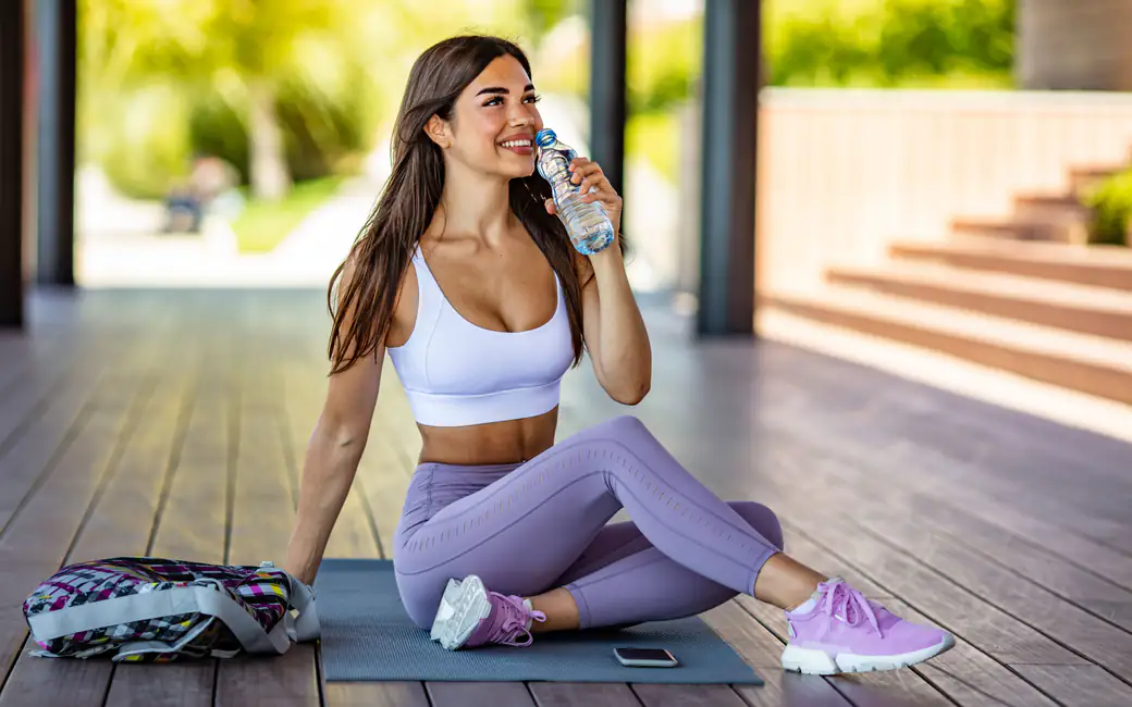 Woman does yoga in leggings — desktop and phone wallpaper, free download