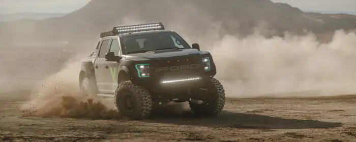 UltraWide 32:9 обои бездорожье (3840x1080): Ford F-150 Raptor, горы, кастомизация, пикап