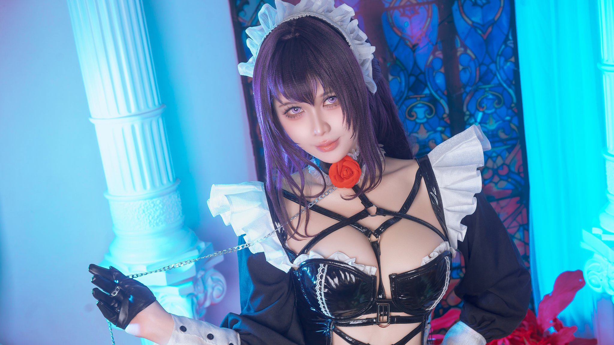 Cosplay of the maid Mihara by Pyoncos - QWXGA wallpapers in 2048x1152 resolution