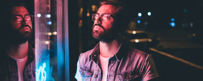 UltraWide 32:9 wallpapers (3840x1080): man, beard, glasses, neon