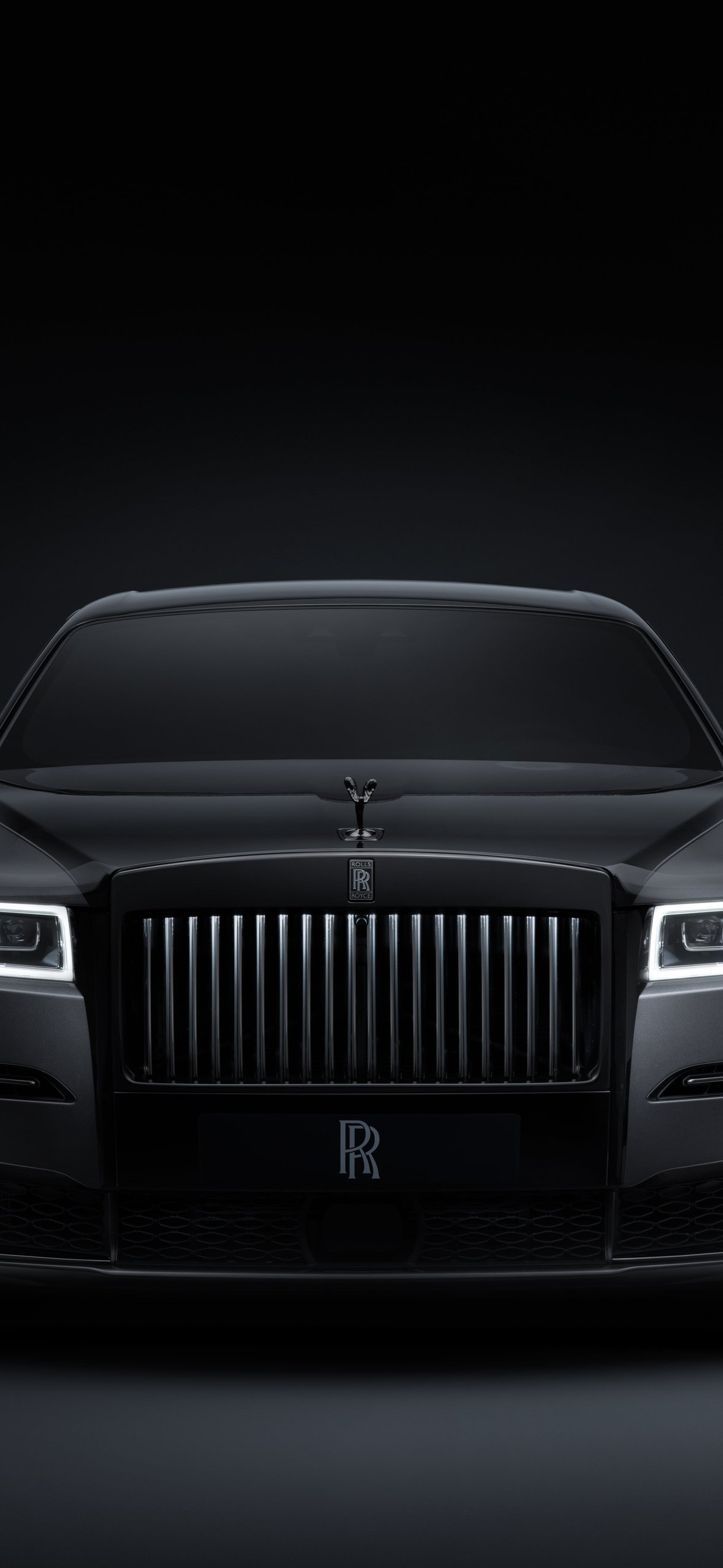 Luxury Rolls-Royce Ghost Black Badge - Wallpapers for iPhone 14 Pro/15 Pro in 1179x2556 resolution