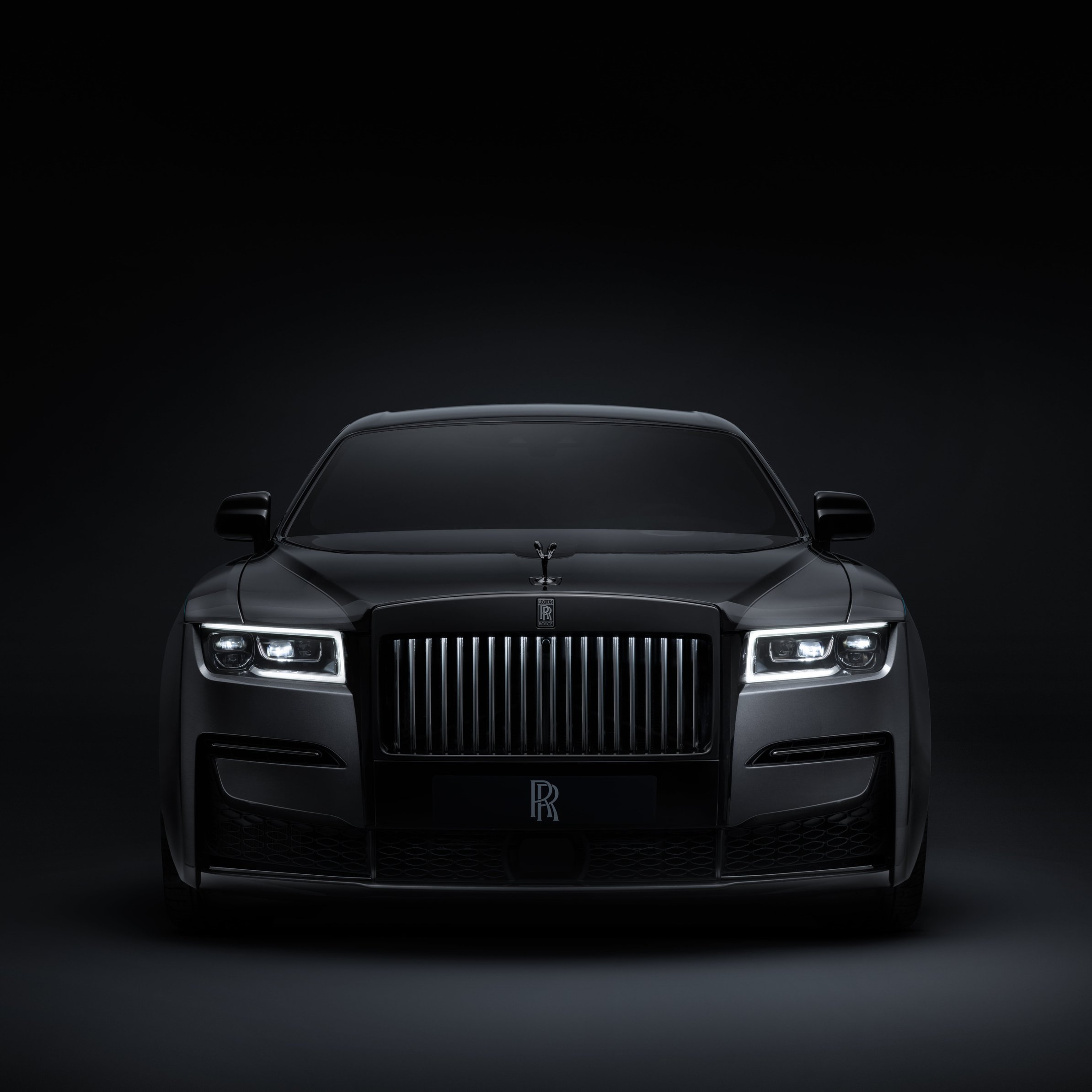 Luxury Rolls-Royce Ghost Black Badge - Wallpapers for iPad Pro 11″ in 2388x2388 resolution