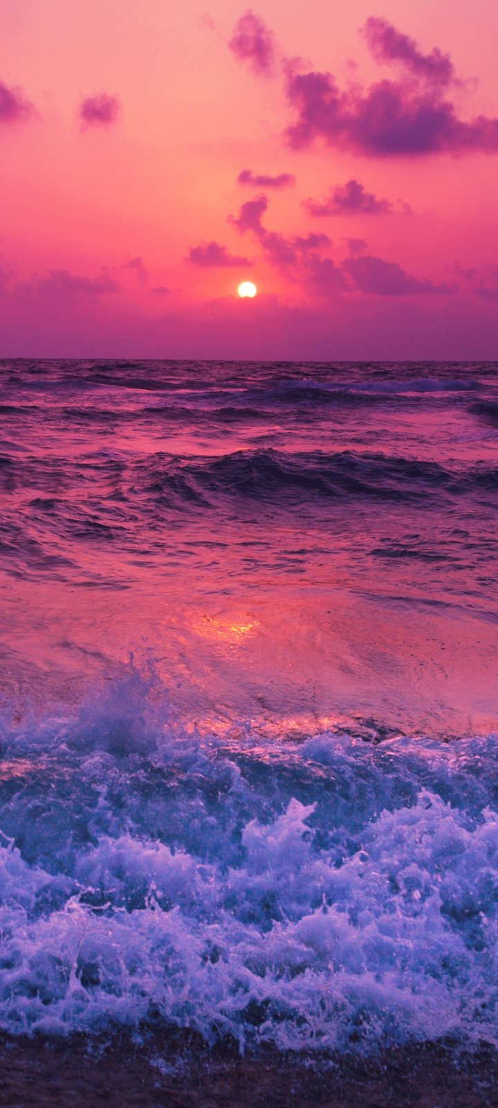 Colorful sunset over the sea and waves - Wallpapers for Xiaomi Redmi 10C/C40/C51, Samsung Galaxy A12/A02s/A03/M12 in 720x1600 resolution