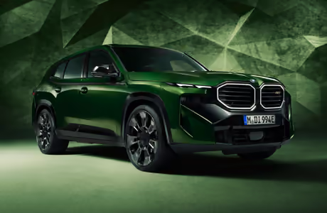 Обои машины: BMW XM, спортивный внедорожник, Внедорожник, люксовая машина