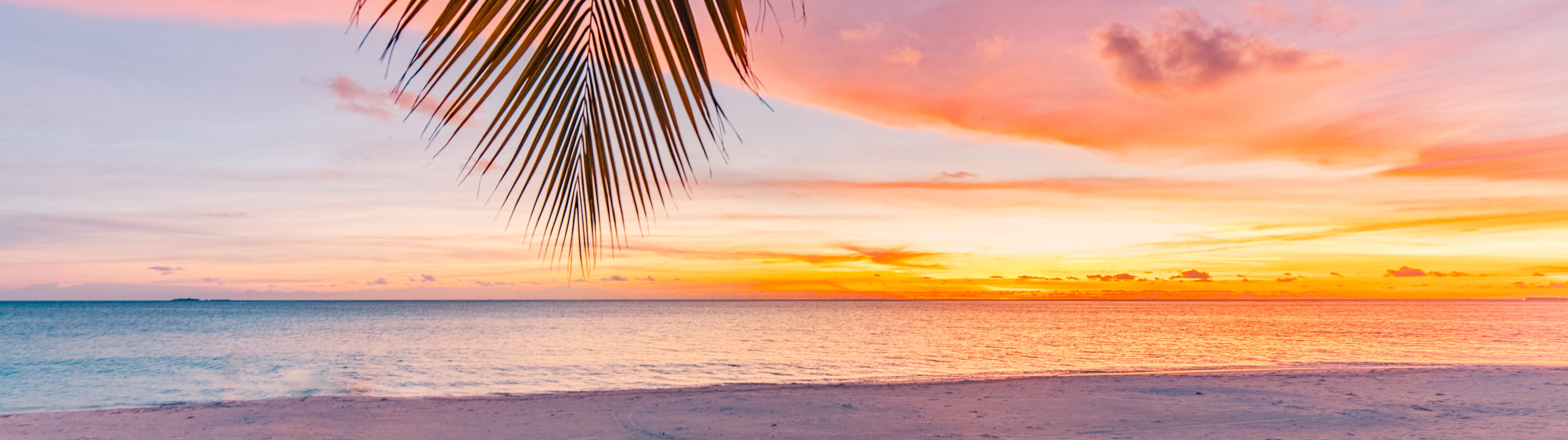 Tropical Beach Sunset Panorama - UltraWide 32:9 wallpapers in 5120x1440 resolution