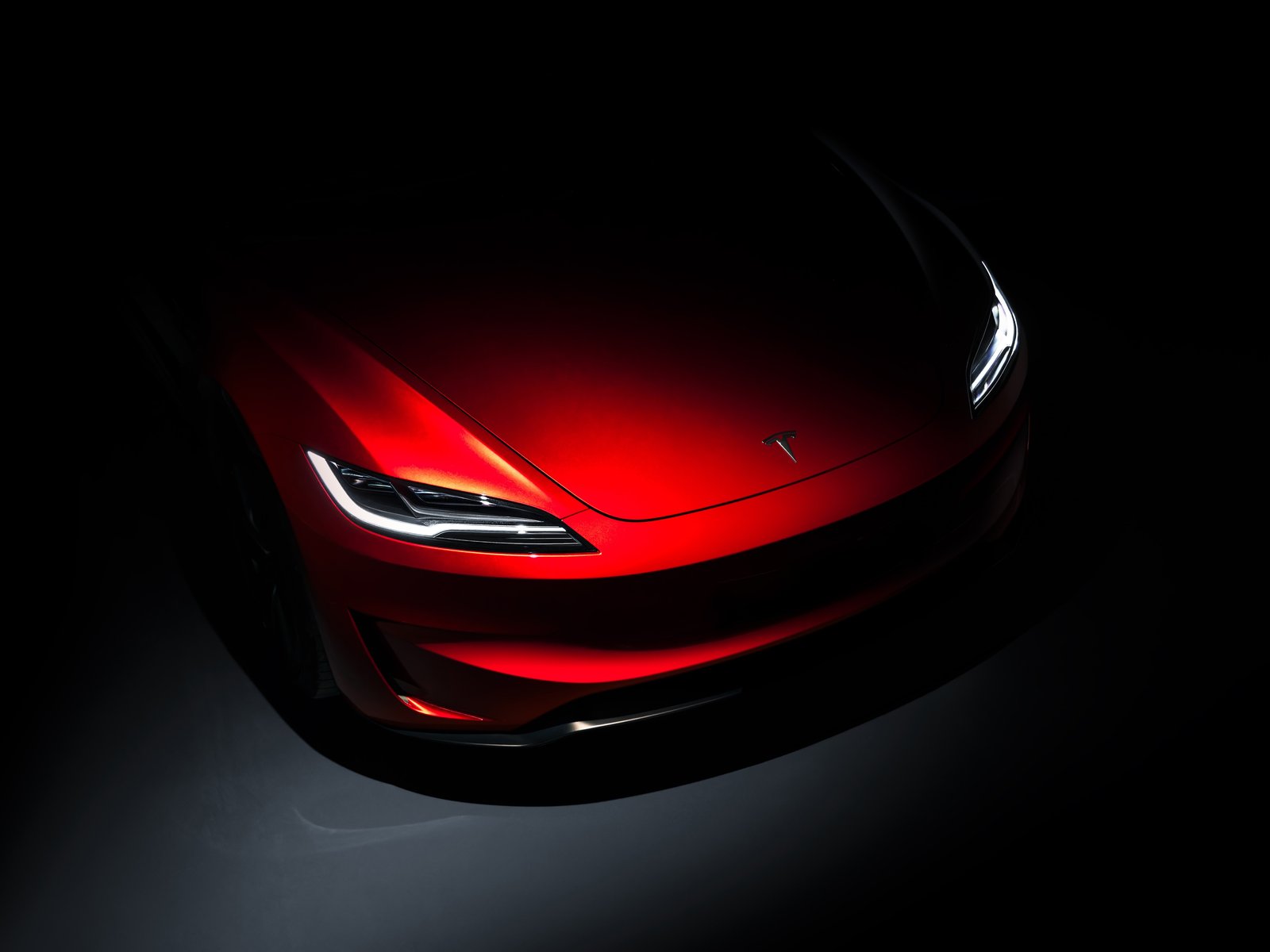 Red Tesla Model 3 Performance Highland - UXGA wallpapers in 1600x1200 resolution