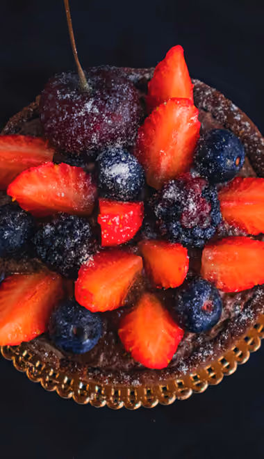 Food wallpapers: chocolate, dessert, berries, strawberry