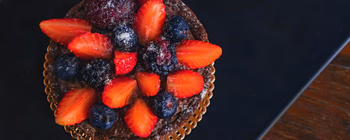 UltraWide 21:9 Chocolate wallpapers (3440x1440): chocolate, dessert, berries, strawberry