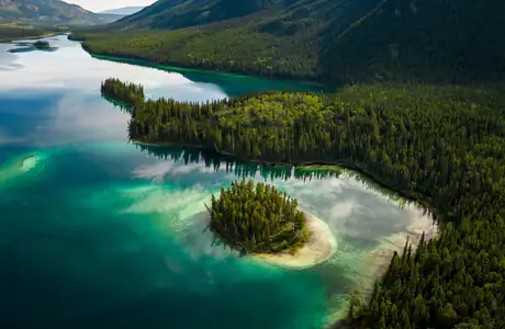 Nature wallpapers: Good Hope Lake, Canada, national park, mountains