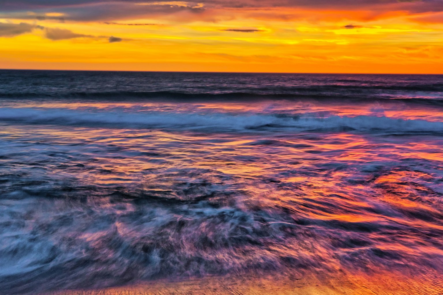 Orange sunset over the sea - Microsoft Surface 12.4″ wallpapers in 1536x1024 resolution