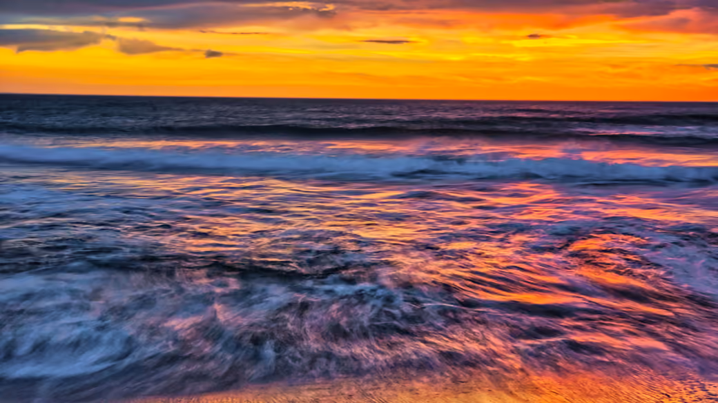 Orange sunset over the sea - Wallpapers for iPhone 11 Pro Max in 1242x2688 resolution