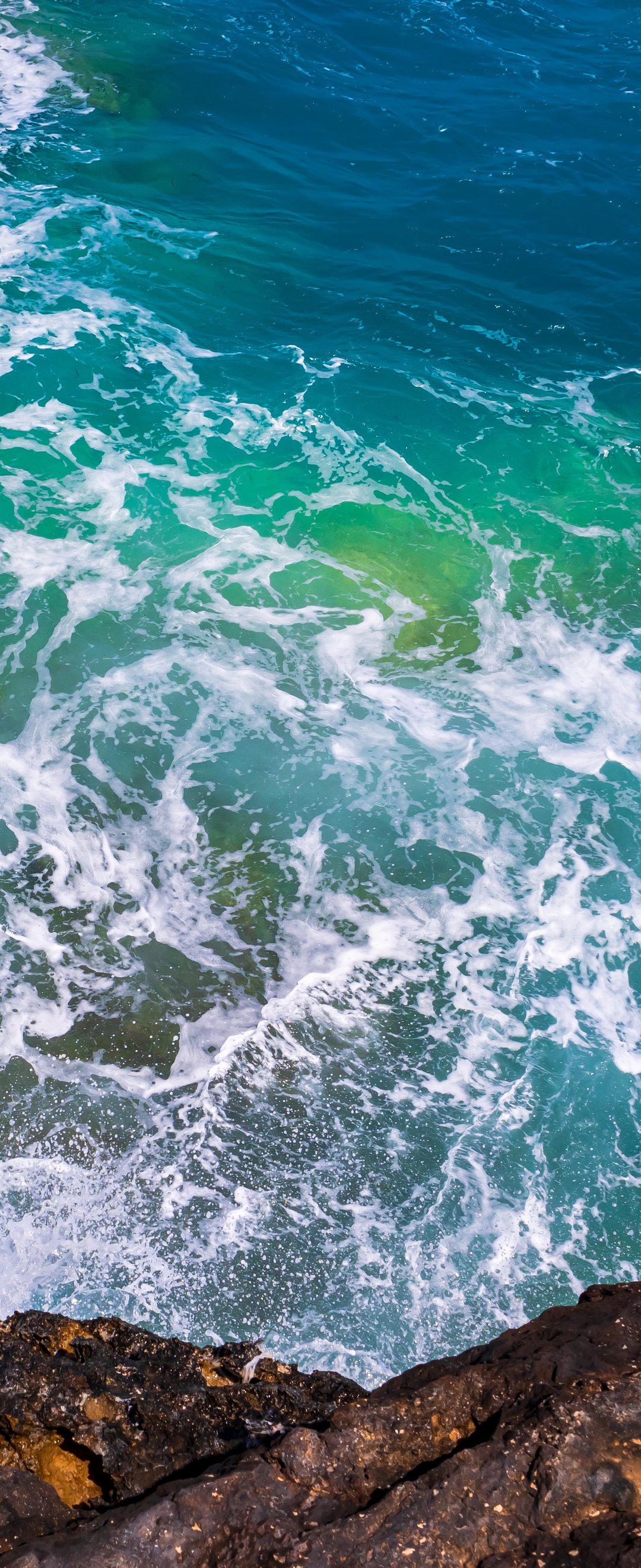 Turquoise Ocean Waves by Rocky Coast - Wallpapers for Samsung Galaxy Z Flip6, Motorola Razr 2025 in 1080x2640 resolution