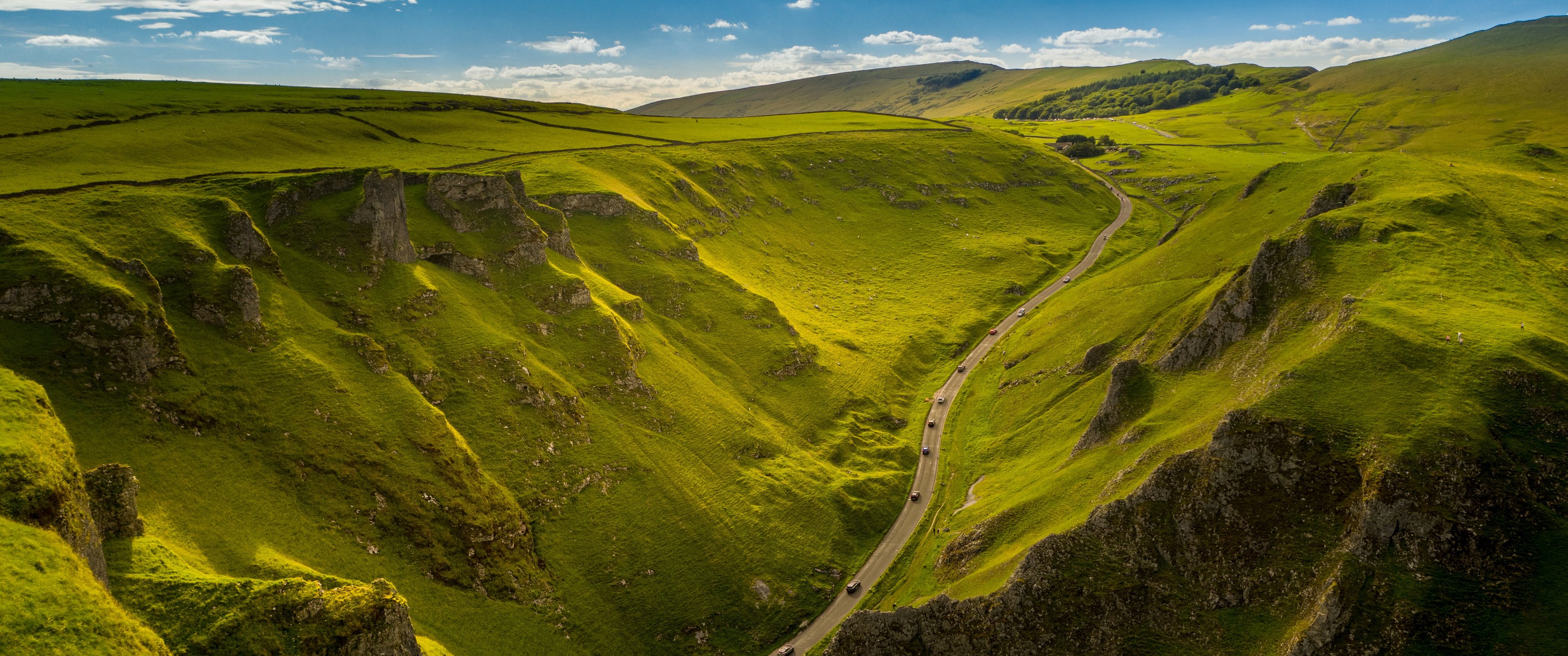 Englands Rolling Hills and Road - UltraWide 21:9 wallpapers in 3440x1440 resolution