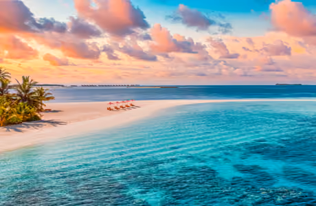 Corals Wallpapers for iPad 10.2″ (2160x2160): Maldives, ocean, beach, island