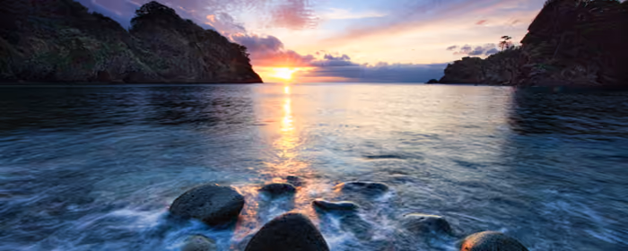 Обои природа: море, берег, залив, закат