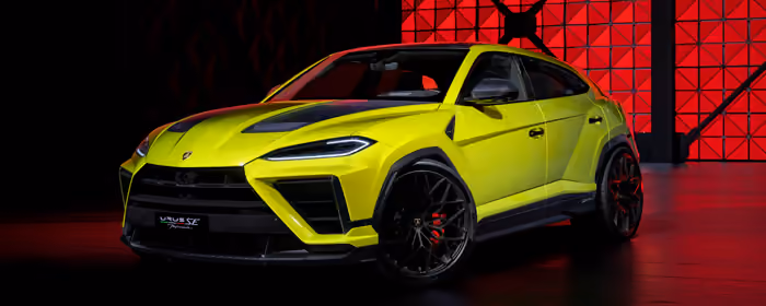 Dual Monitor Wallpapers (7680x2160): Lamborghini Urus SE, spoiler, body kit, carbon fiber