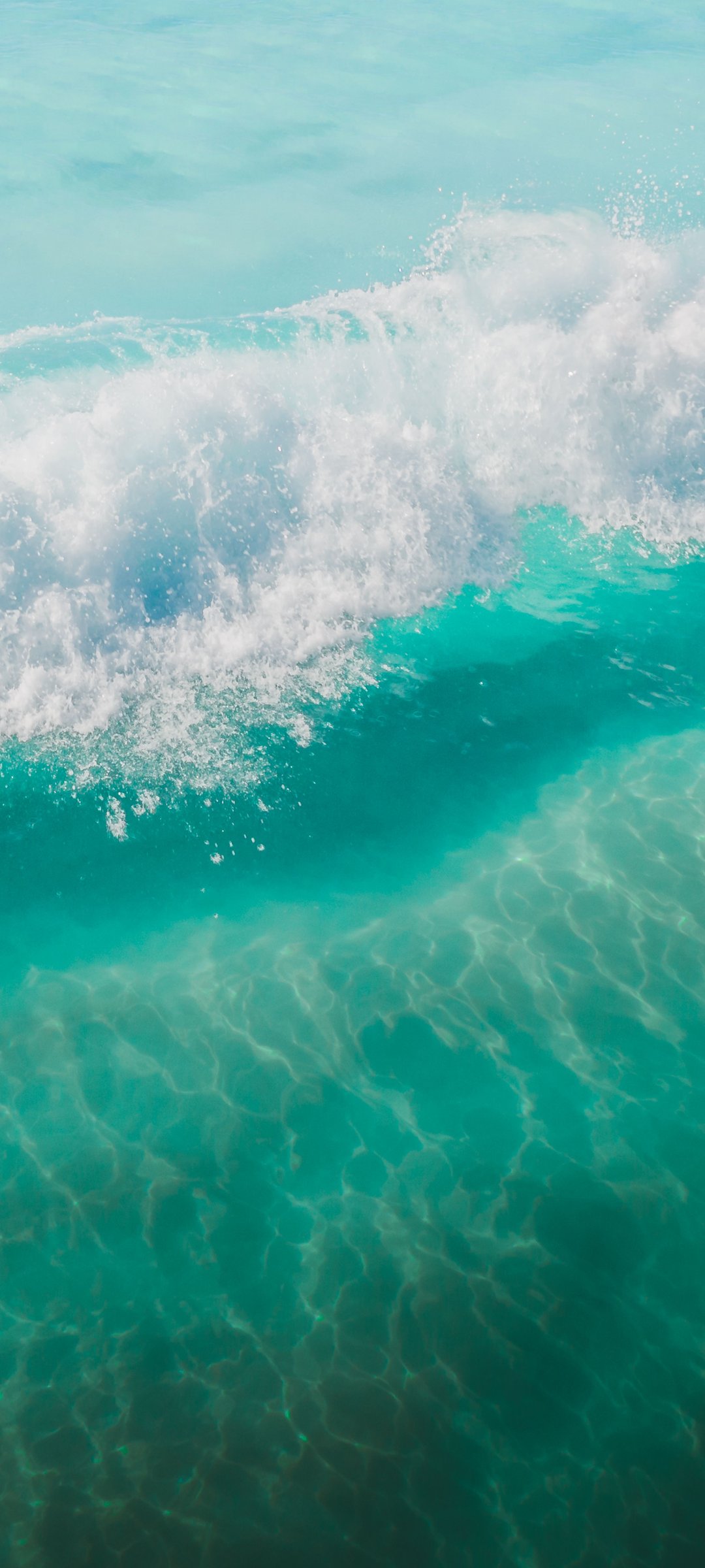 Stormy waves of the turquoise ocean - Wallpapers for Samsung Galaxy M55, POCO M4/X4/X5, Xiaomi Redmi 12/13/Note 13/Note 14/Note 14S in 1080x2400 resolution
