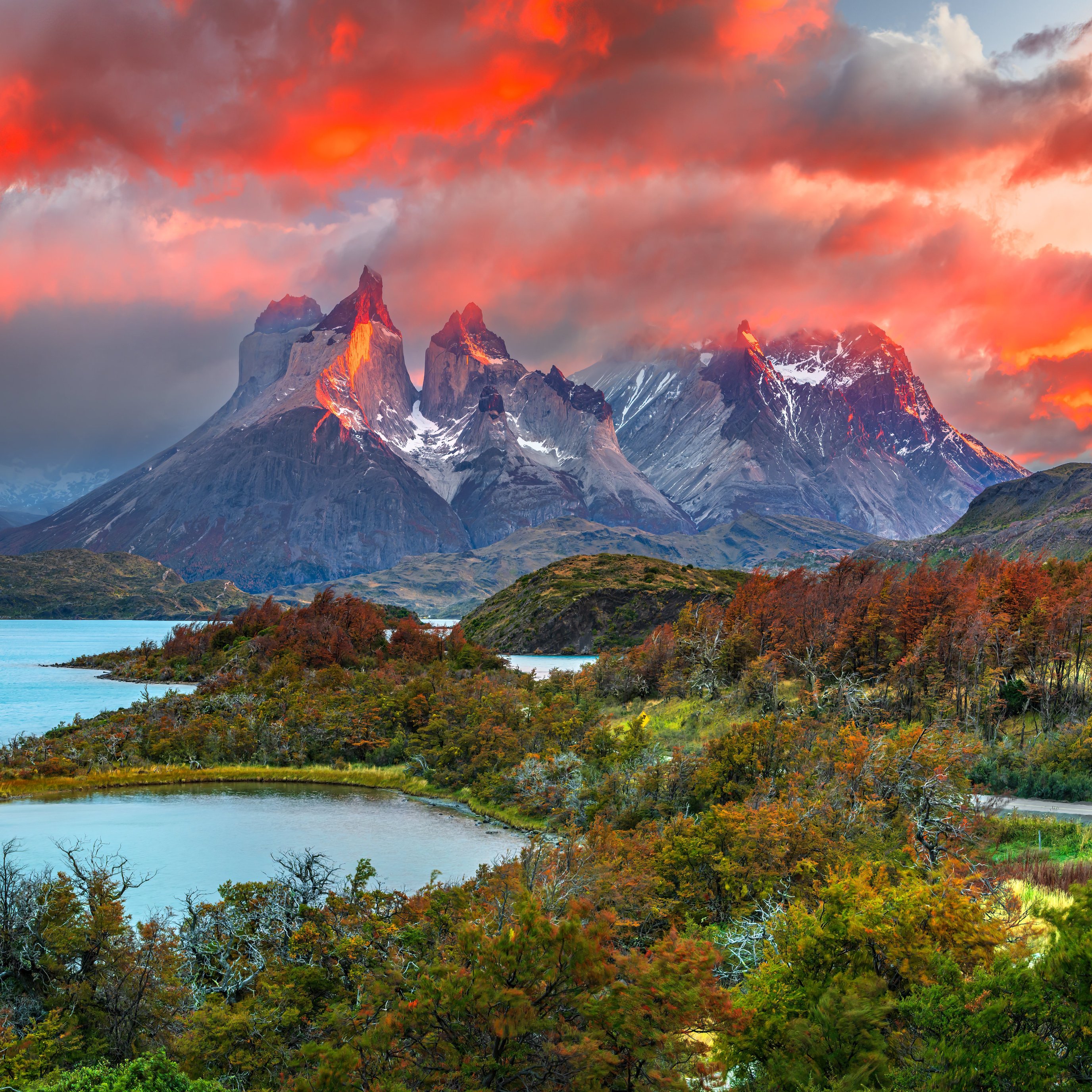 Andes Mountains at Sunset - Wallpapers for iPad Pro 13″ in 2752x2752 resolution