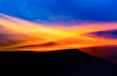 Abstract Wave wallpapers for Samsung and Xiaomi tablets (2000x2000): light trails, lines, night, glow
