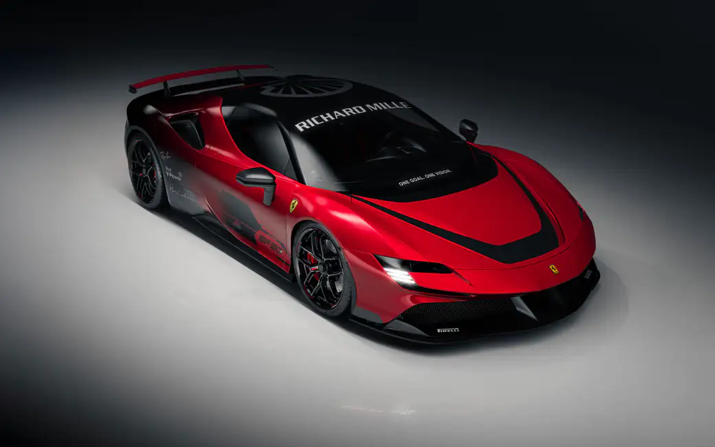 Красный Ferrari SF90 вид спереди — обои на рабочий стол и телефон