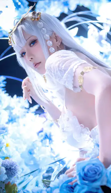 pose Wallpapers for Samsung Galaxy S22 Ultra/S23 Ultra (1440x3088): cosplay, Hoshilily, Emden, Azur Lane