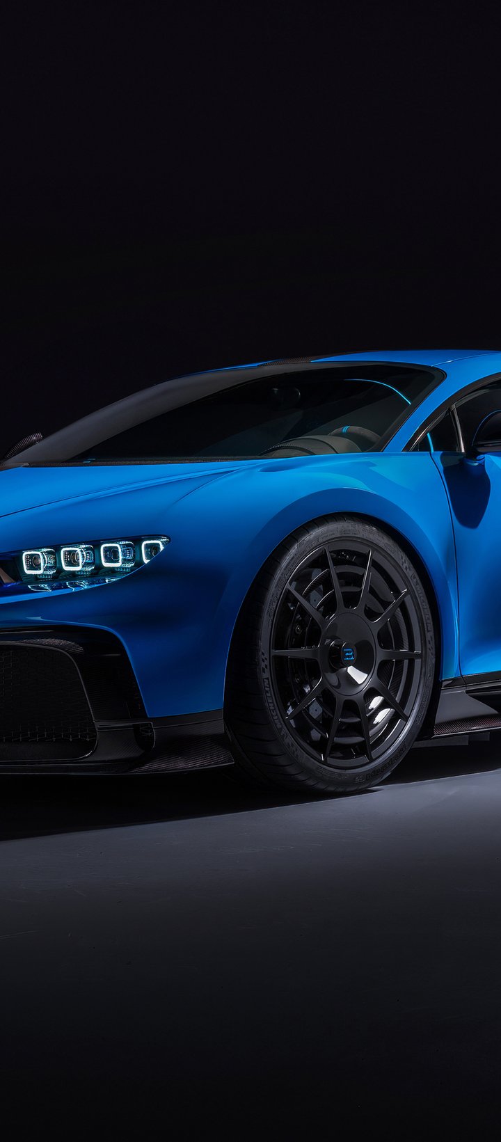 Blue Bugatti Chiron Pur Sport - Wallpapers for Xiaomi Redmi 14C, POCO C71/C75/M7, Infinix Note 8 in 720x1640 resolution