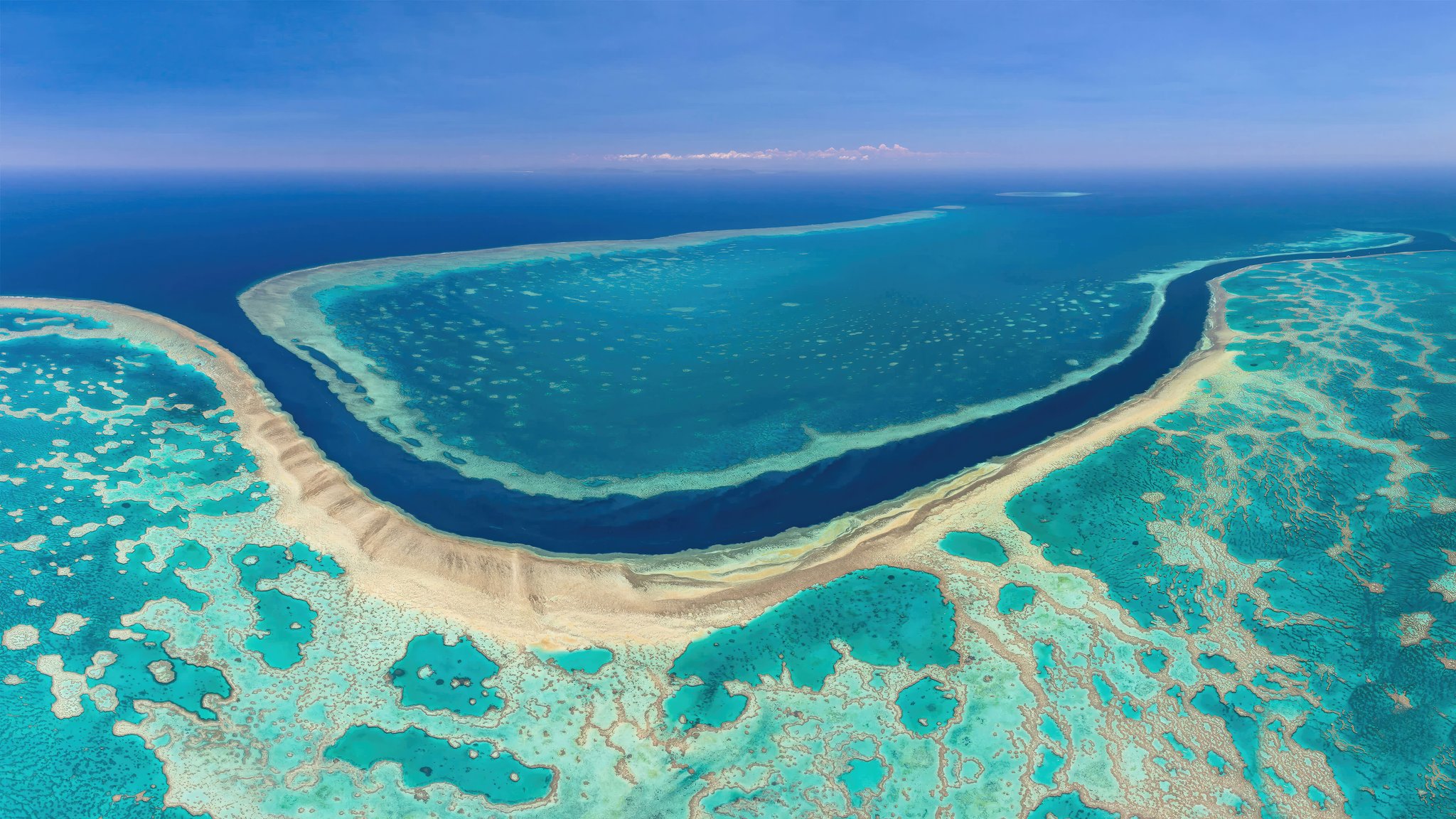 Great Barrier Reef top view - QWXGA wallpapers in 2048x1152 resolution