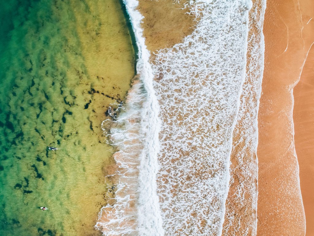 Ocean beach with clear water - XVGA wallpapers in 1024x768 resolution