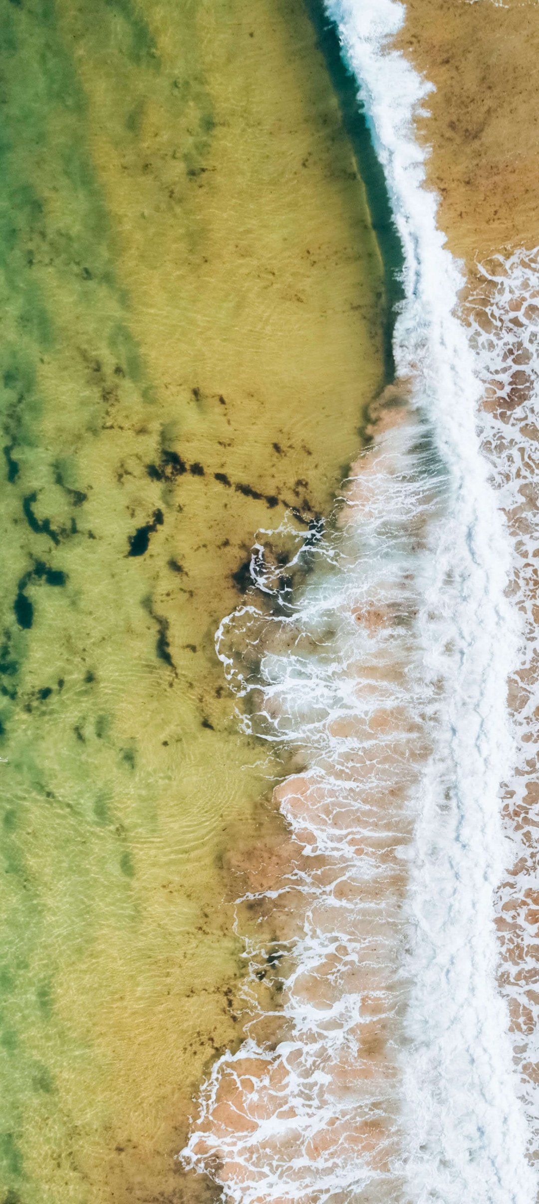 Ocean beach with clear water - Wallpapers for Samsung Galaxy A13/A14/A53, Realme 12 Pro 5G, POCO M5 in 1080x2408 resolution