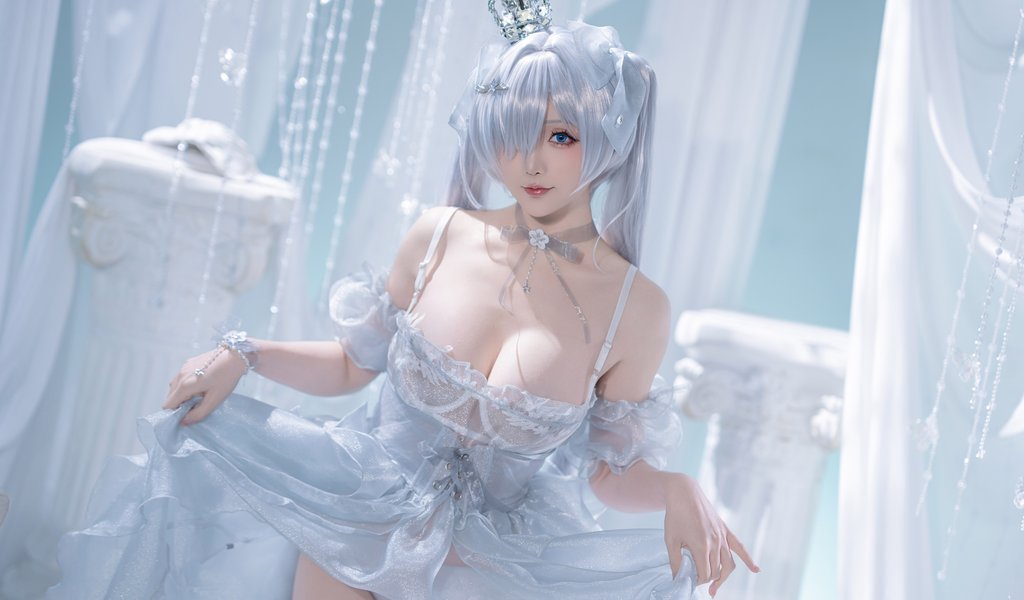 Косплей Hoshilily на Cinderella - WSVGA обои в разрешении 1024x600