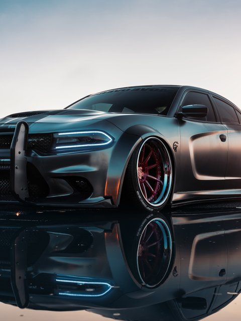 Серебристый Dodge Charger Hellcat - Обои для HTC/BlackBerry в разрешении 480x640