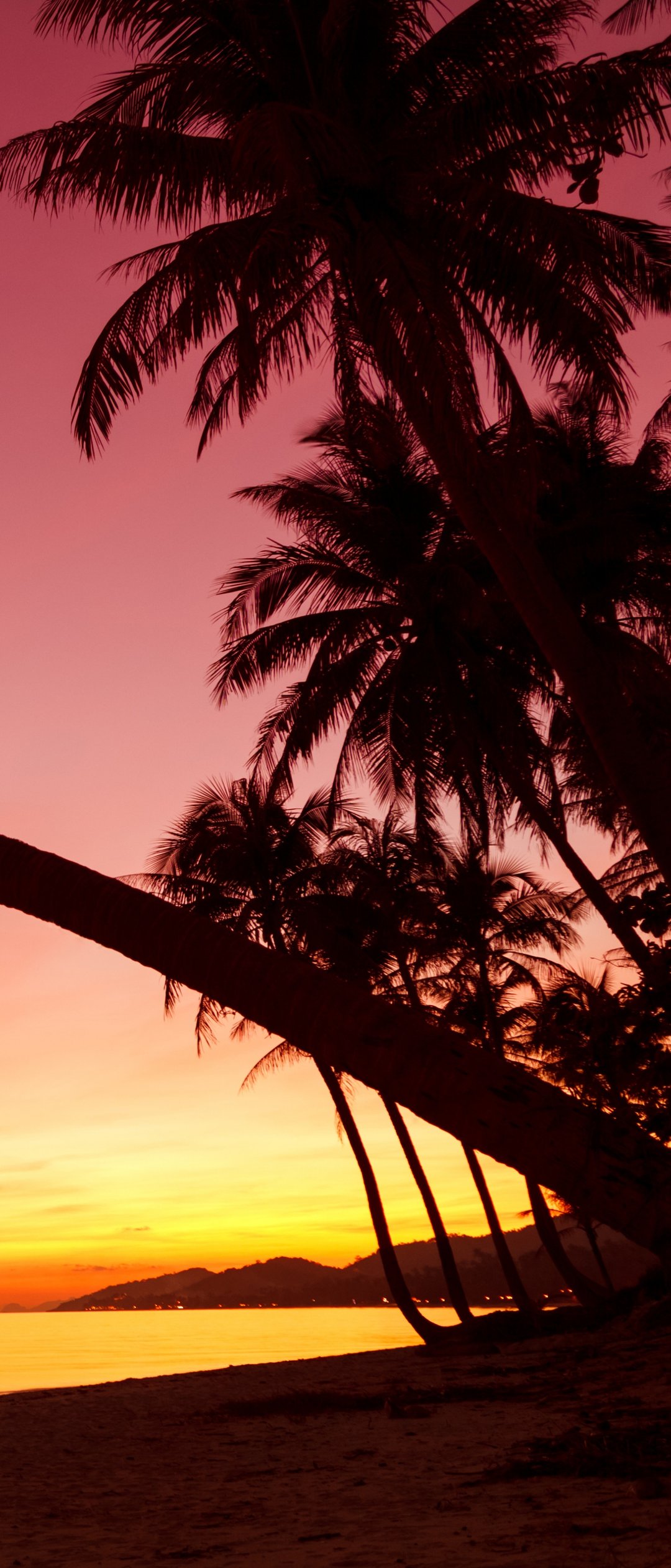 Tropical beach with colorful sunset - Wallpapers for Samsung Galaxy Z Flip7, Sony Xperia 5 II/5 III/5 V/10 IV/10 V, Xiaomi Mix Fold 3 in 1080x2520 resolution