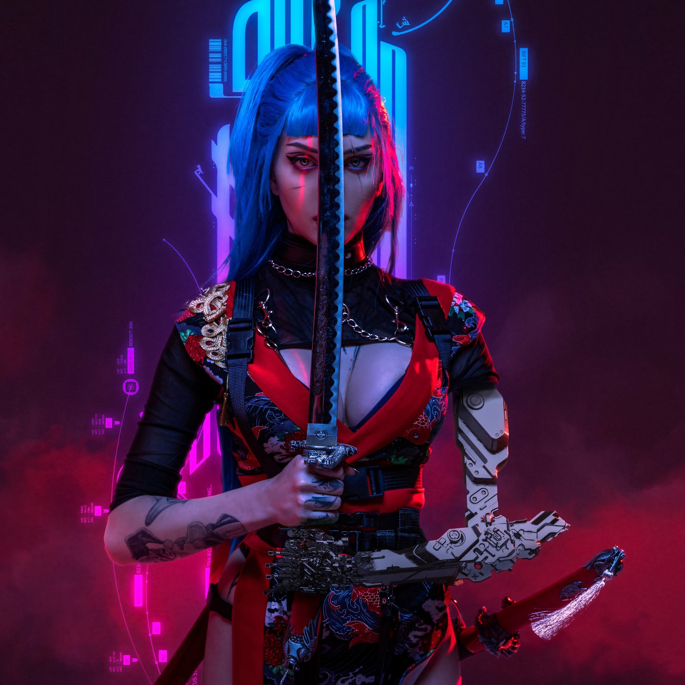 Cosplay from Alin Ma to cyberpunk warrior - Wallpapers for Samsung Galaxy Tab in 1340x1340 resolution