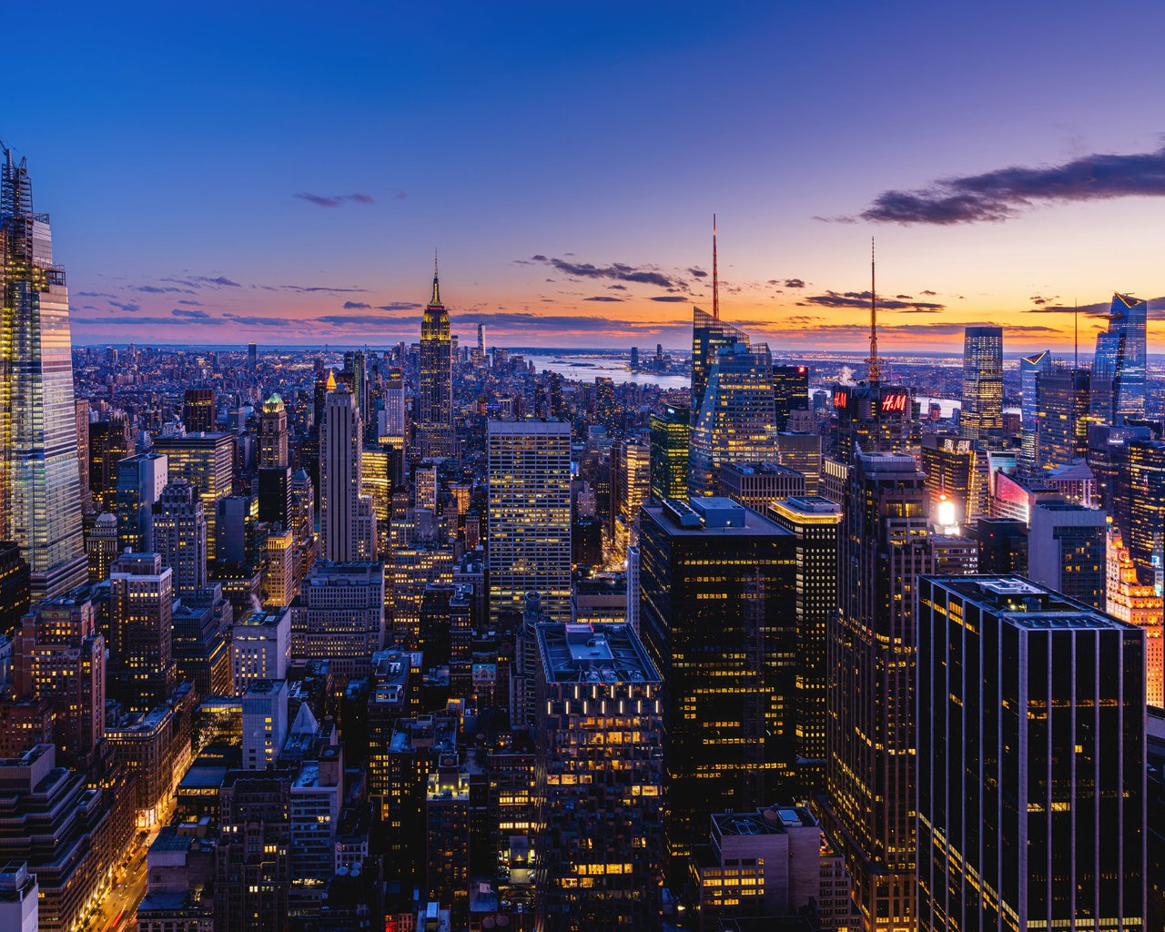 Evening New York with skyscrapers - SXGA wallpapers in 1280x1024 resolution
