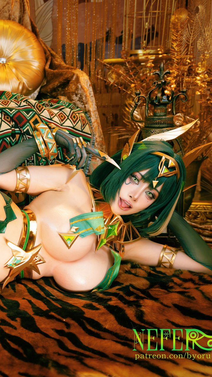 Byoru in Bikini cosplaying Nefer from Genshin Impact - Wallpapers for Samsung/LG in 720x1280 resolution