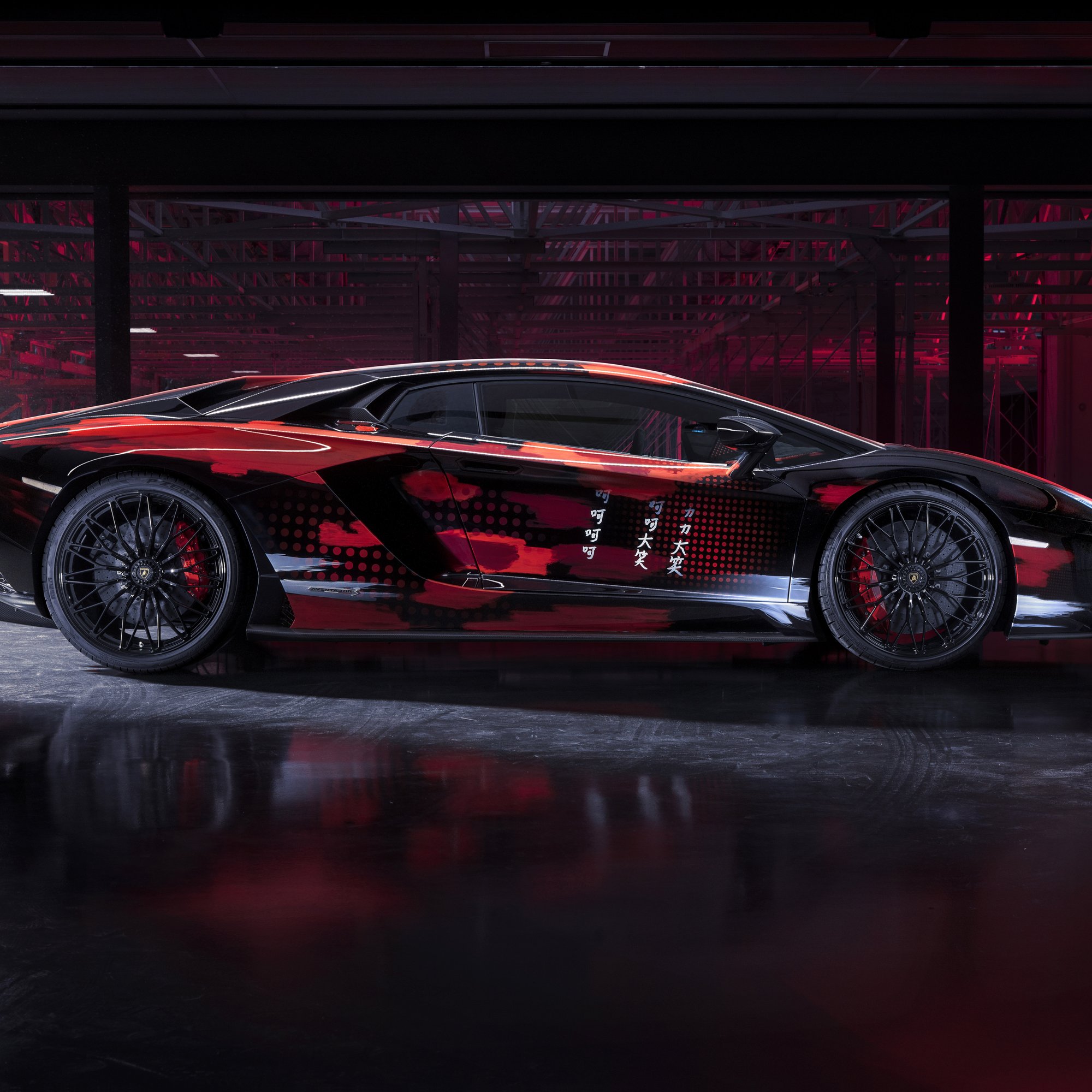 Lamborghini Aventador side view - Wallpapers for Samsung/Xiaomi in 2000x2000 resolution