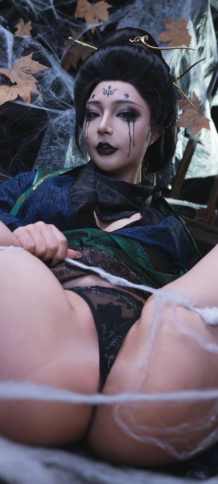 Yuuhui Cosplay Puppet Spider Spirit - Wallpapers for Xiaomi Redmi 10C/C40/C51, Samsung Galaxy A12/A02s/A03/M12 in 720x1600 resolution