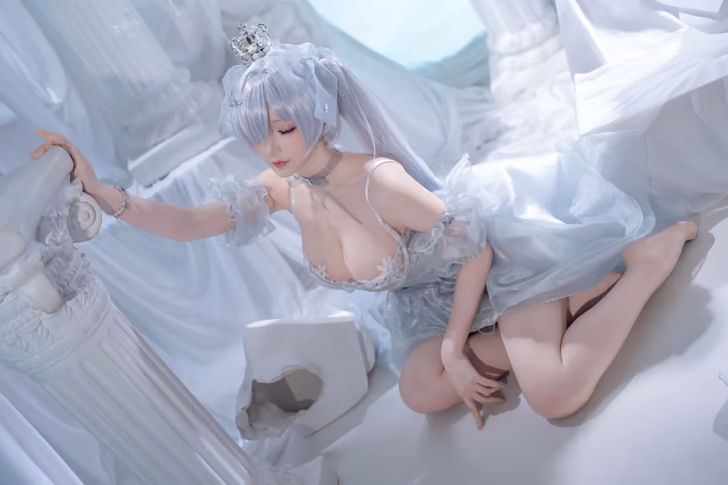 Hoshilily Cosplay as Cinderella from Nike — desktop and phone wallpaper, free download