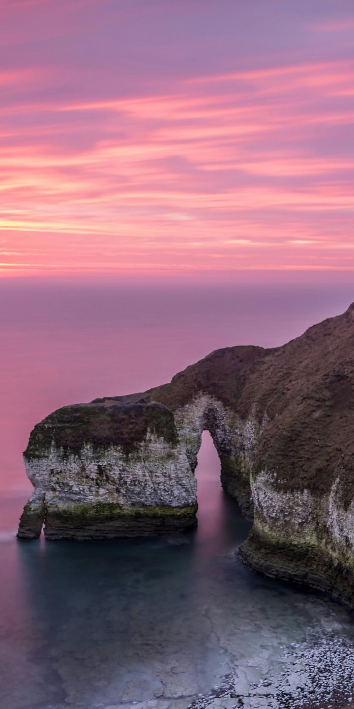 Drinking Dinosaur Rock at Sunset - Wallpapers for Samsung Galaxy A03s, Xiaomi Redmi 7A, POCO C3 in 720x1440 resolution