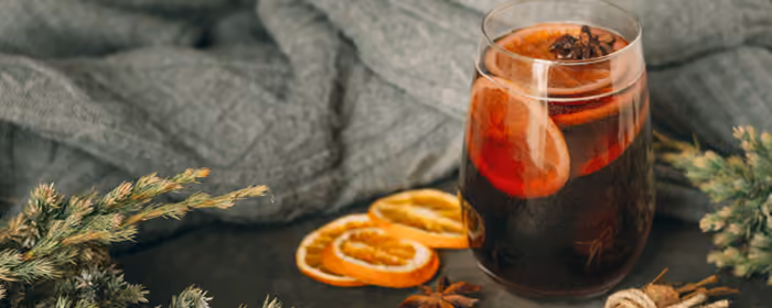 Food wallpapers: mulled wine, star anise, cinnamon, orange