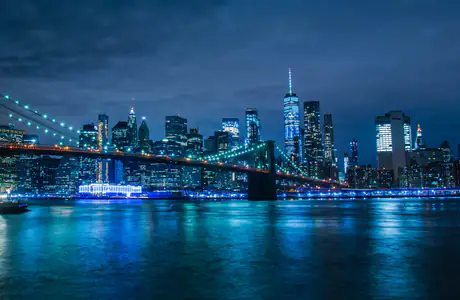 Wallpapers for iPad mini 8.3″ (2266x2266): Brooklyn Bridge, One World Trade Center, New York City, USA