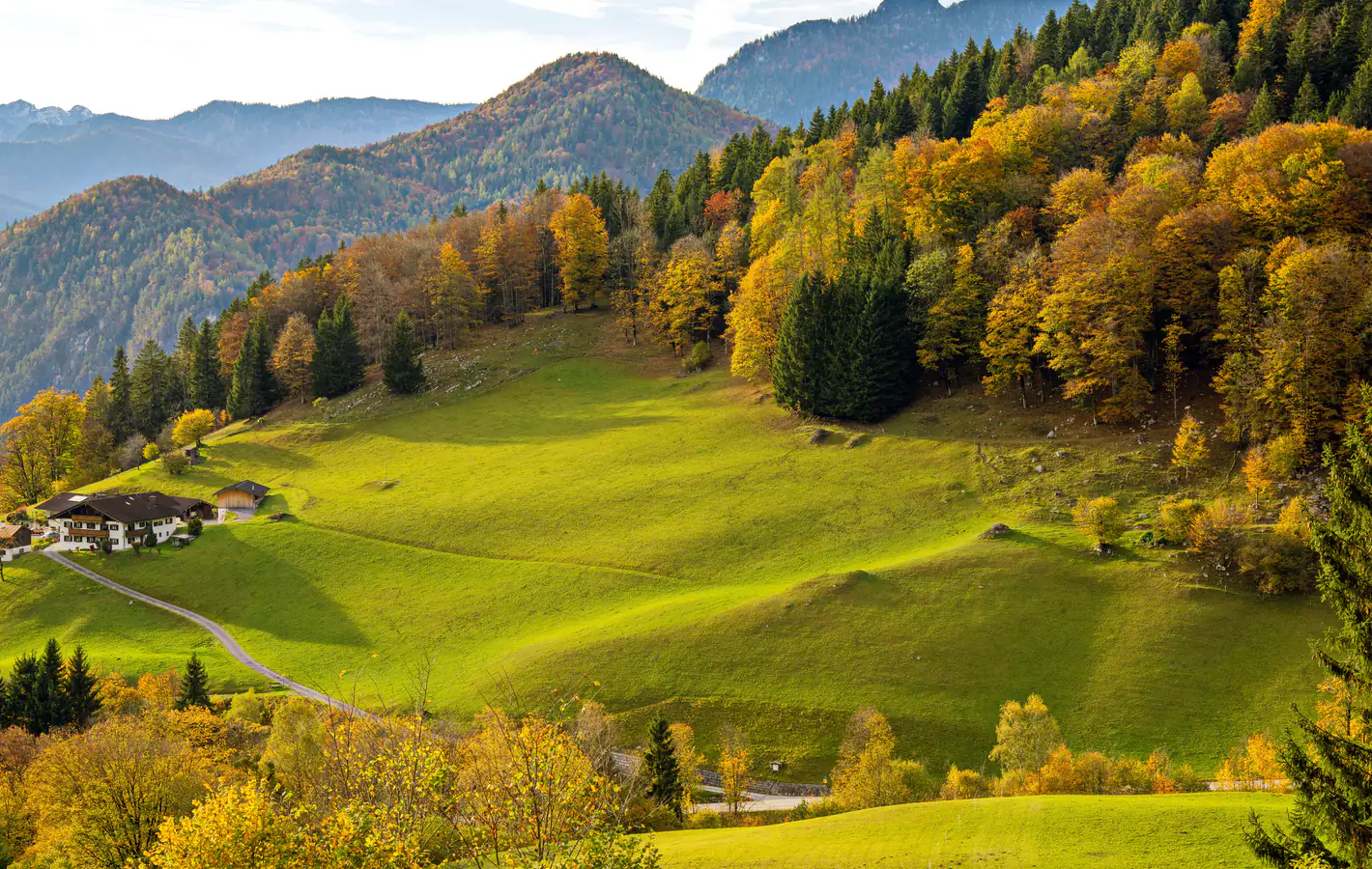 Autumn Bavaria Alpine Valley View — desktop and phone wallpaper, free download