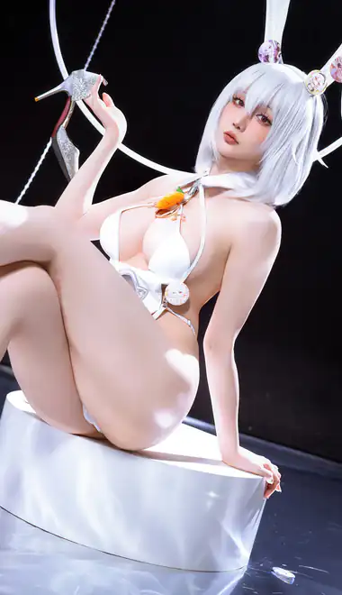Wallpapers for iPhone 4/4S (640x960): cosplay, Hoshilily, woman, makeup